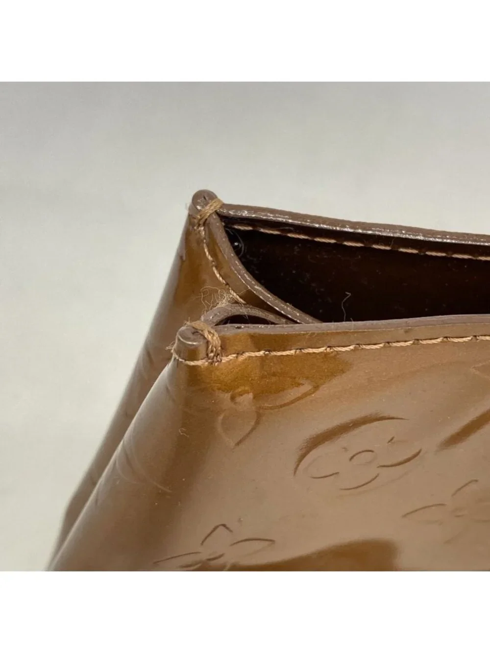 Louis Vuitton Tote Bag Vernis Reed PM Blanc